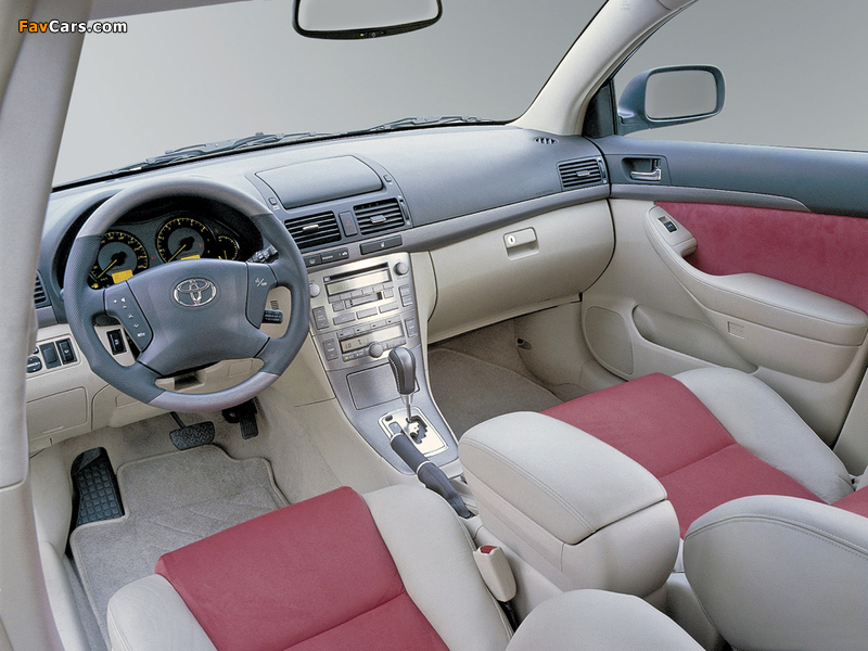 Toyota Avensis Wagon V6 Biturbo TTE Concept 2003 pictures (800 x 600)