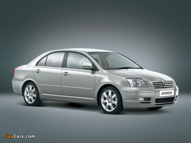 Toyota Avensis Sedan JP-spec 2003–05 wallpapers (640 x 480)