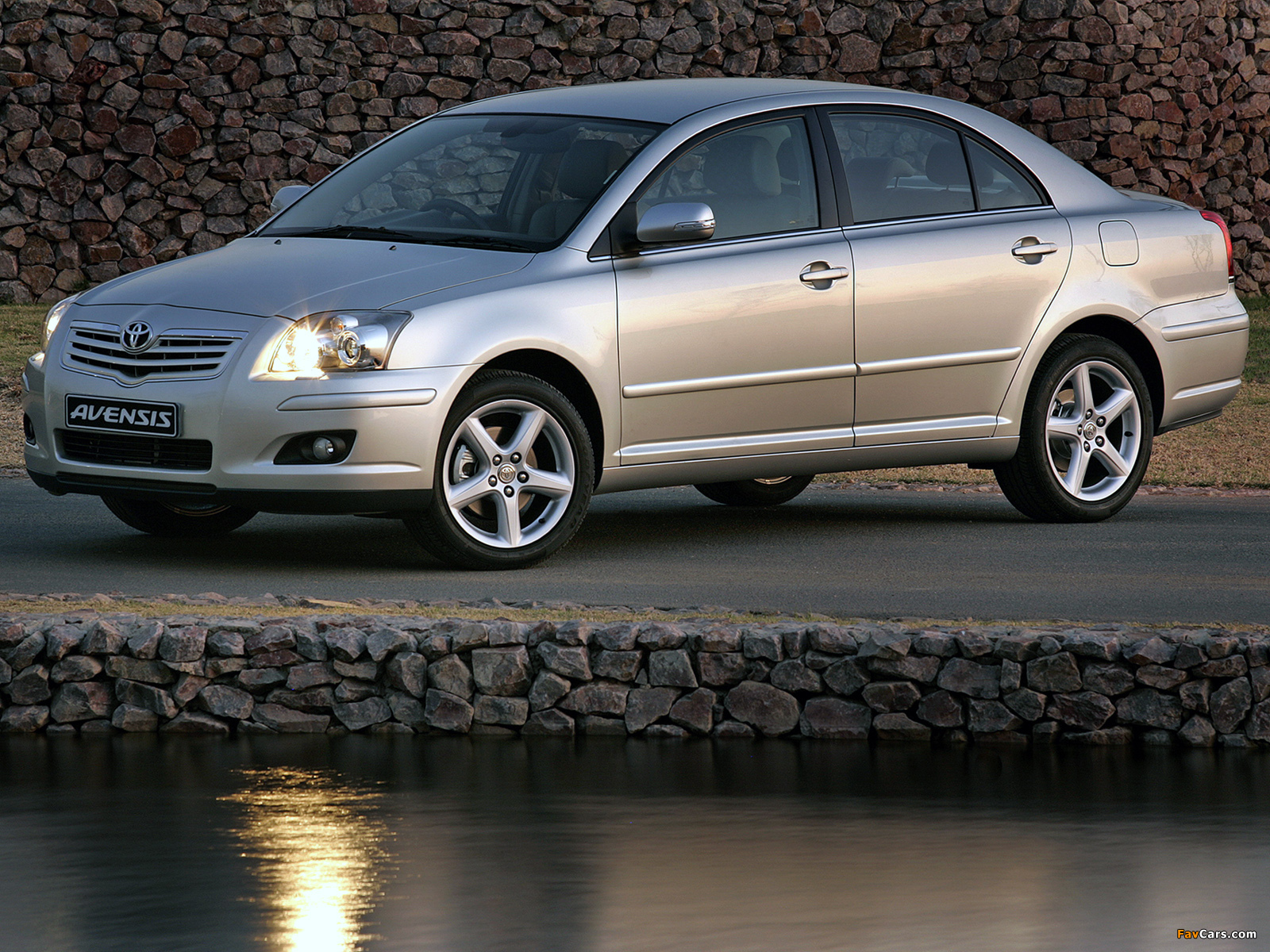 Toyota Avensis Sedan ZA-spec 2006–08 images (1600 x 1200)