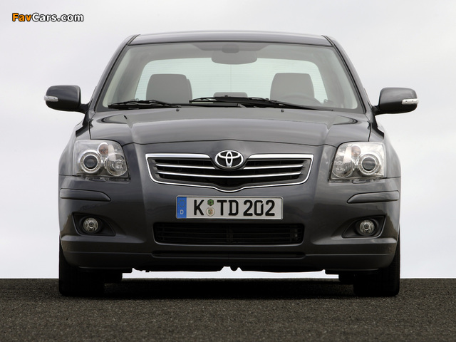 Toyota Avensis Sedan 2006–08 photos (640 x 480)