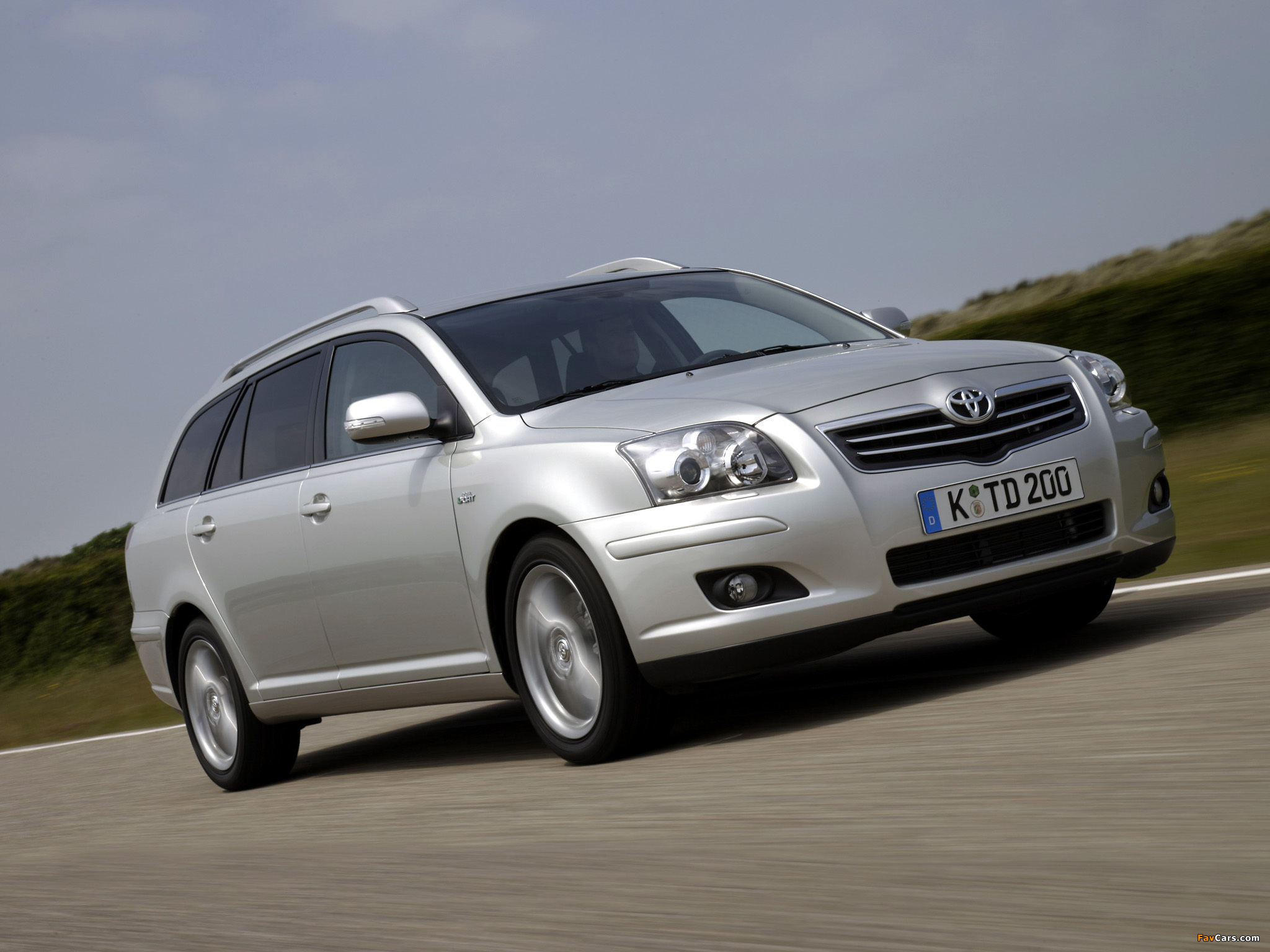 Toyota Avensis Wagon 2006–08 photos (2048 x 1536)