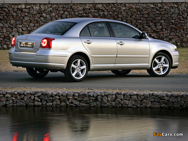 Toyota Avensis Sedan ZA-spec 2006–08 pictures (640 x 480)