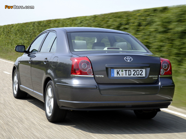 Toyota Avensis Sedan 2006–08 wallpapers (640 x 480)