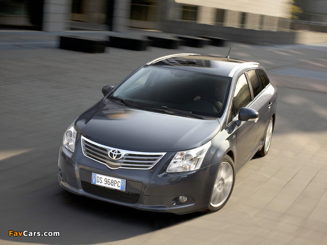 Toyota Avensis Wagon 2008–11 wallpapers (640 x 480)