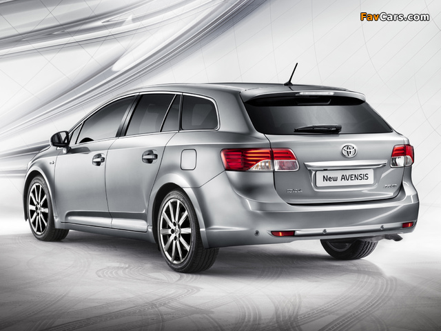 Toyota Avensis Wagon 2011 photos (640 x 480)