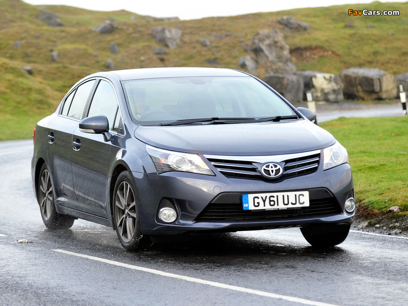 Toyota Avensis Sedan UK-spec 2011 pictures (800 x 600)