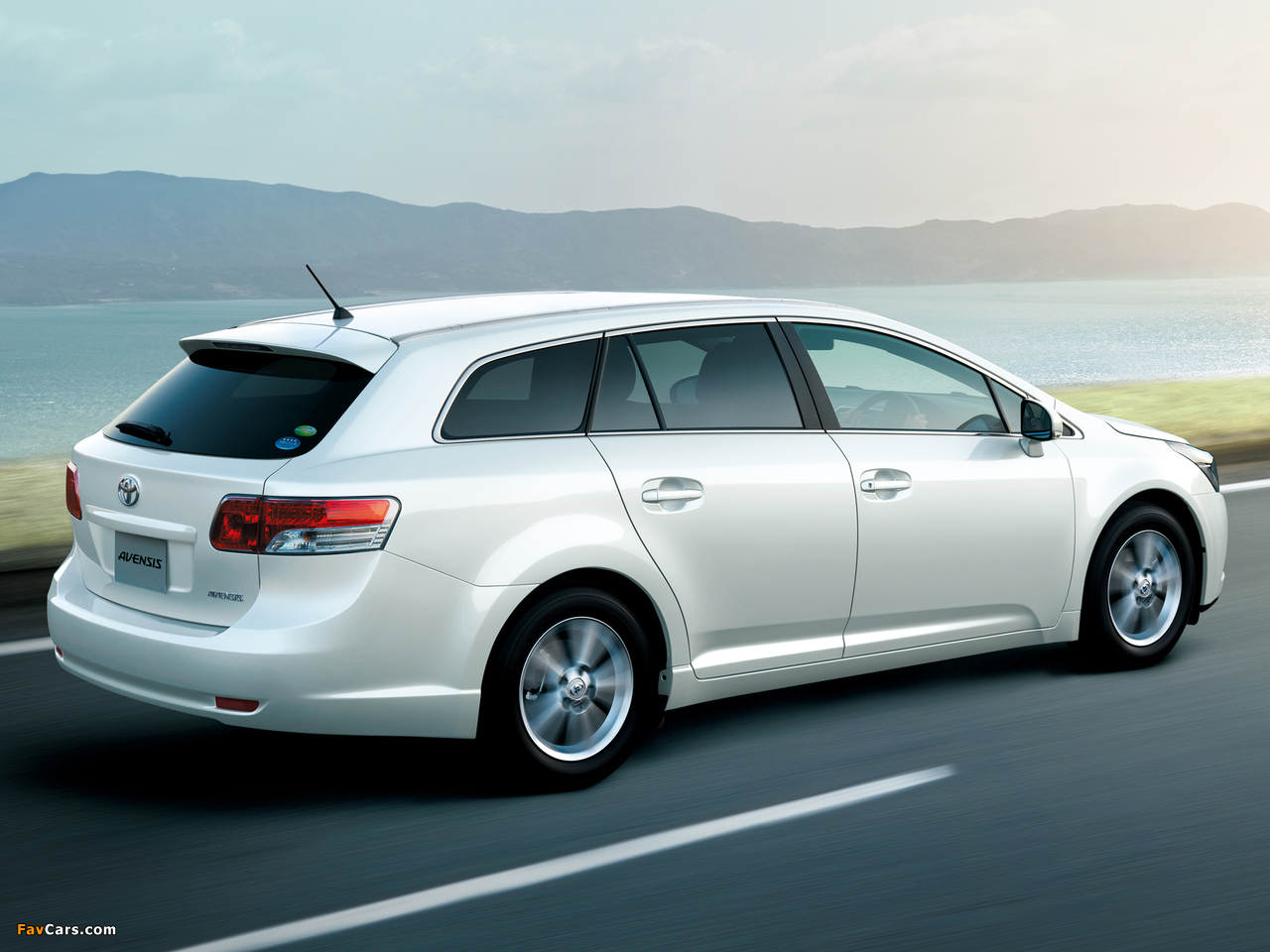 Toyota Avensis JP-spec 2011–12 wallpapers (1280 x 960)