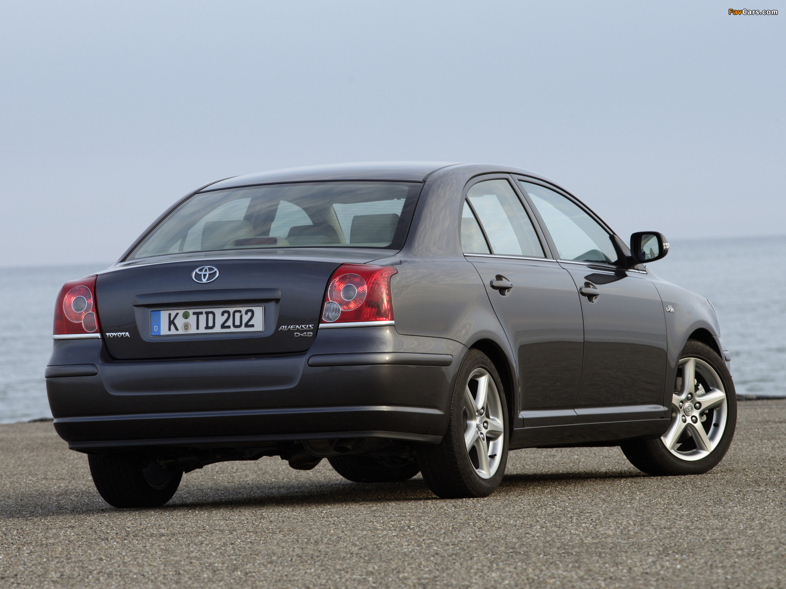 Toyota Avensis Sedan 2006–08 wallpapers (1600 x 1200)