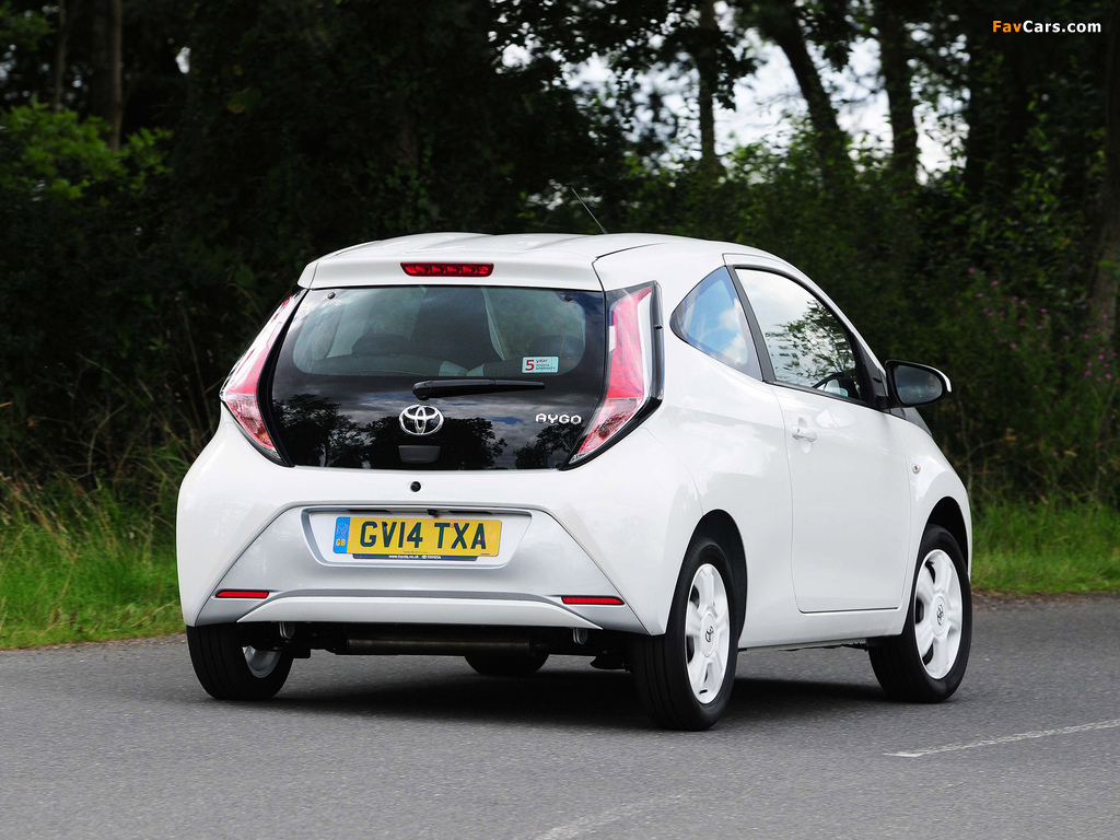 Photos of Toyota Aygo 3-door UK-spec 2014 (1024 x 768)