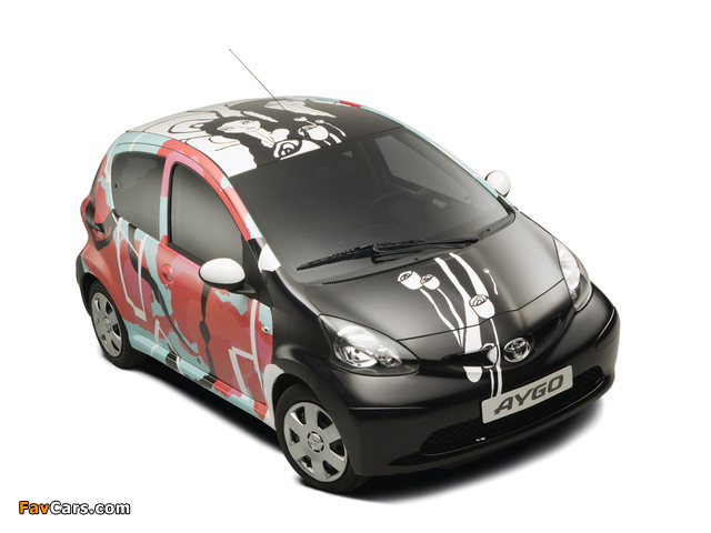 Pictures of Toyota Aygo 5-door 2005–08 (640 x 480)