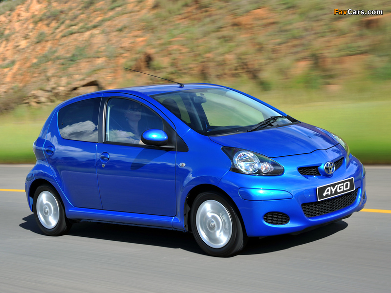 Toyota Aygo 5-door ZA-spec 2008 wallpapers (800 x 600)