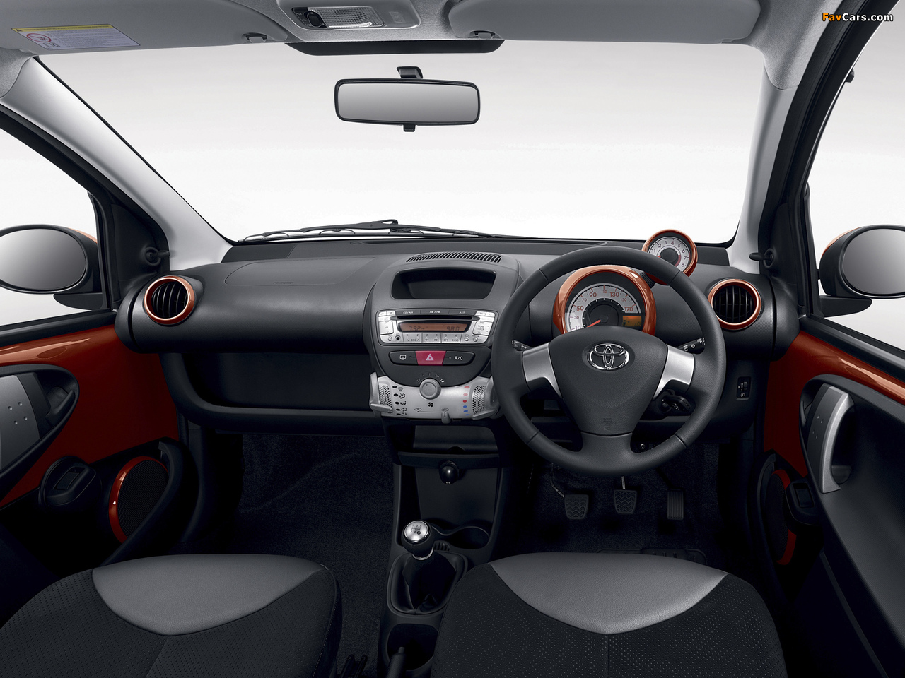 Toyota Aygo 5-door ZA-spec 2012 pictures (1280 x 960)