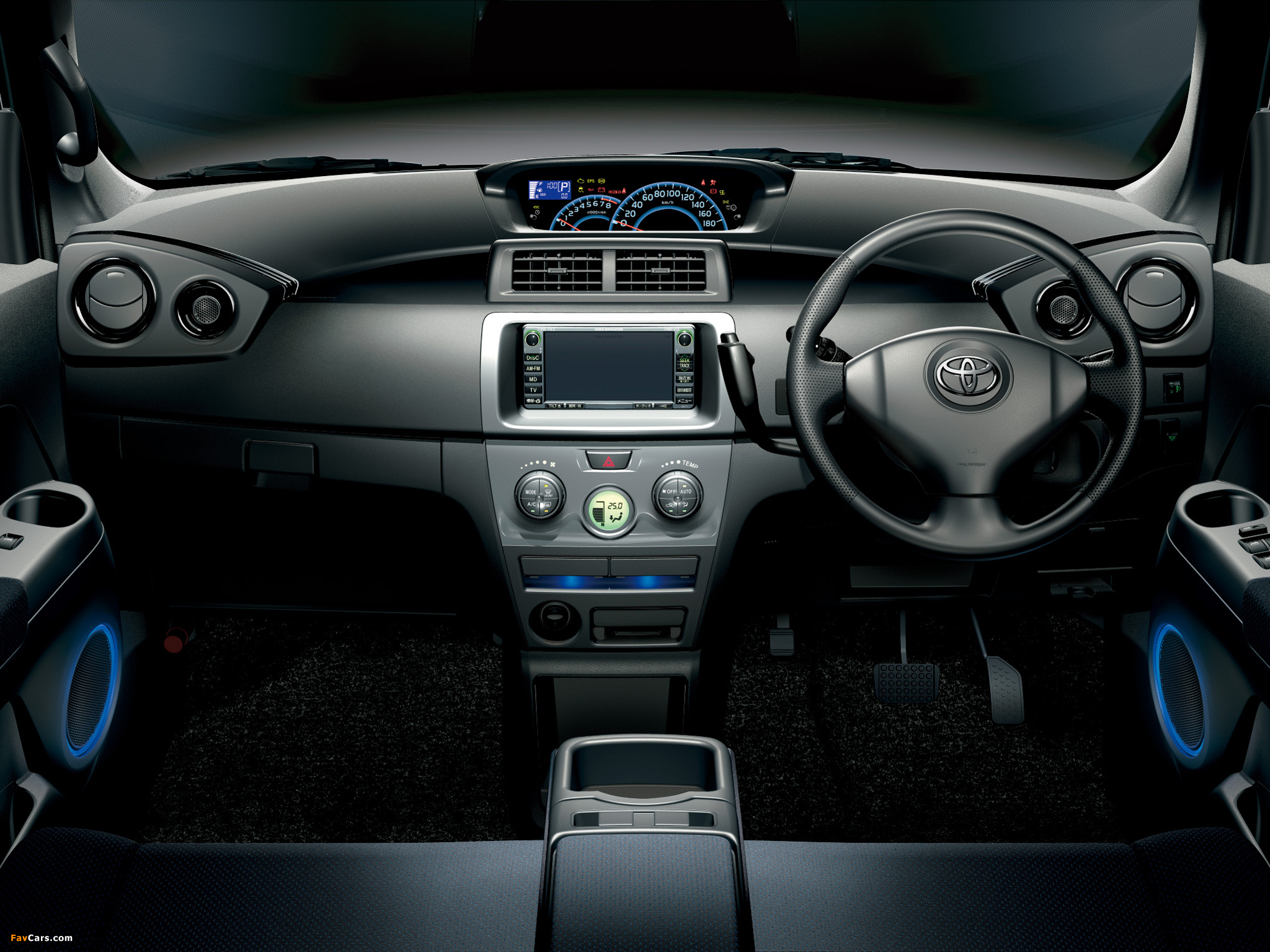 Images of Toyota bB (QNC20) 2005 (2048 x 1536)