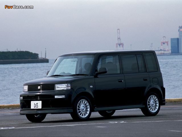 Photos of Toyota bB 2000–05 (640 x 480)