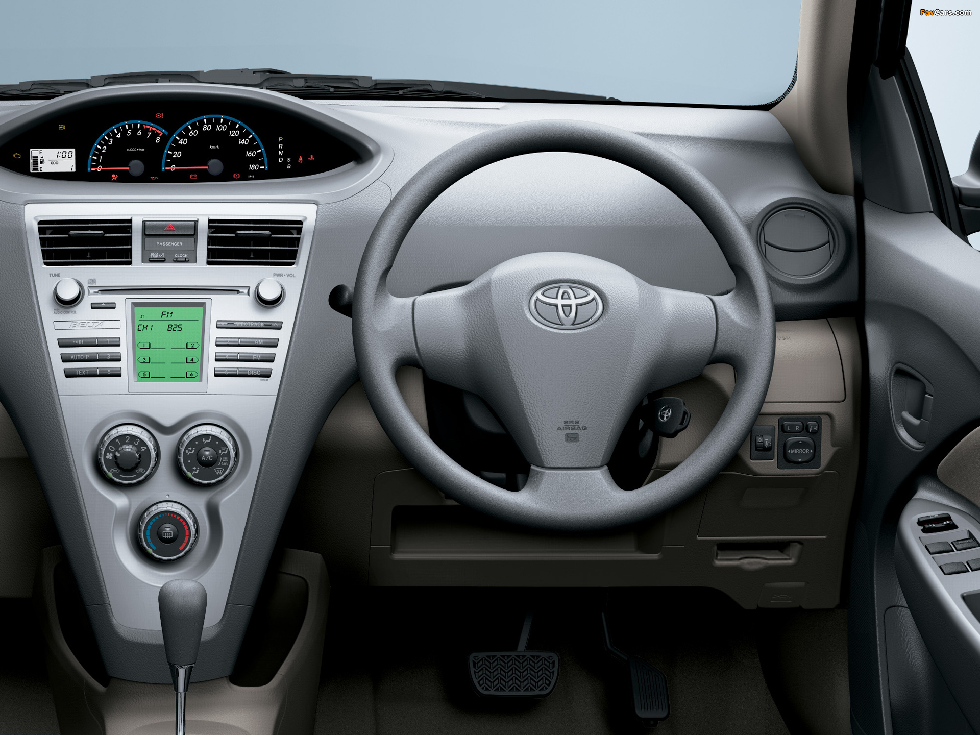 Pictures of Toyota Belta 2008–09 (1920 x 1440)