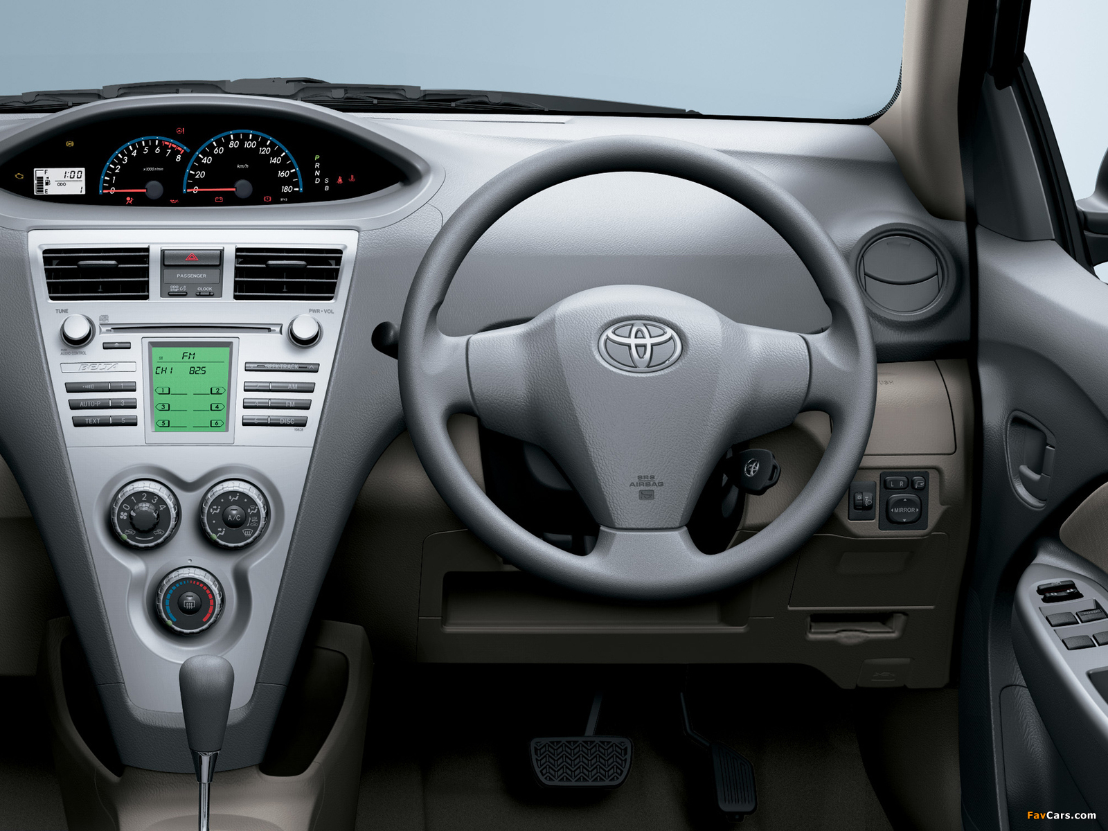 Pictures of Toyota Belta 2008–09 (1600 x 1200)