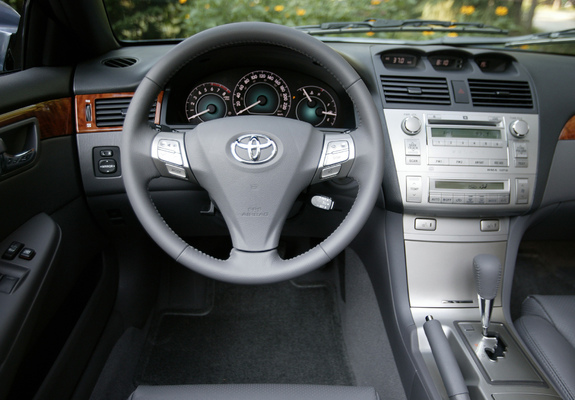 Pictures of Toyota Camry Solara Convertible 2006–09