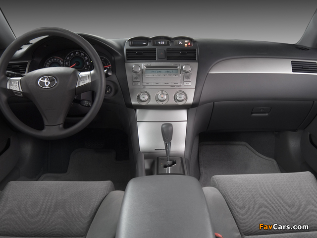 Pictures of Toyota Camry Solara Coupe 2006–08 (640 x 480)