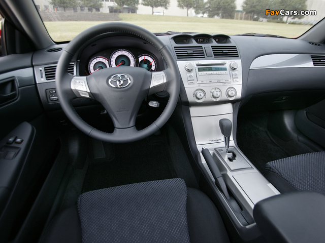 Toyota Camry Solara Sport Coupe 2006–08 wallpapers (640 x 480)
