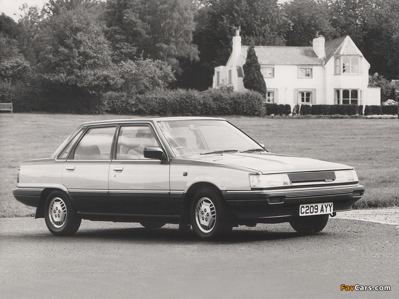 Images of Toyota Camry UK-spec (V10) 1984–86 (800 x 600)