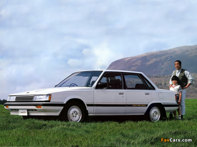 Images of Toyota Camry JP-spec (V10) 1984–86 (640 x 480)