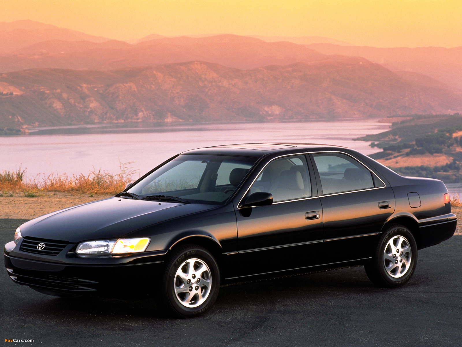 Images of Toyota Camry US-spec (MCV21) 1997–99 (1600 x 1200)