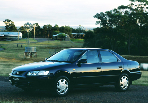 Images of Toyota Camry AU-spec (MCV21) 1997–2000