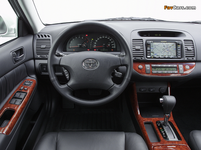 Images of Toyota Camry (ACV30) 2001–06 (640 x 480)
