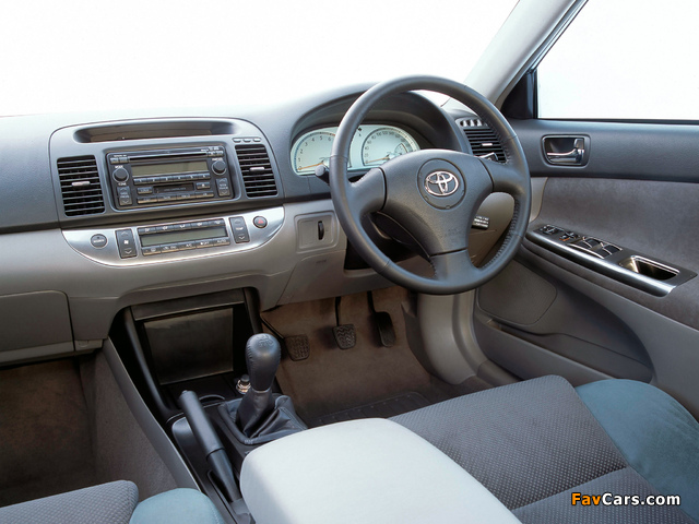 Images of Toyota Camry Sportivo (ACV30) 2002–04 (640 x 480)