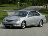 Images of Toyota Camry XLE US-spec (ACV30) 2004–06