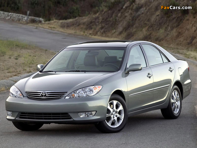 Images of Toyota Camry SE US-spec (ACV30) 2004–06 (640 x 480)