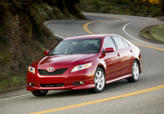 Images of Toyota Camry SE 2006–09