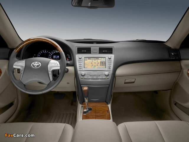 Images of Toyota Camry Sedan 2009–11 (640 x 480)