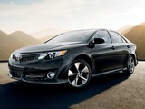 Images of Toyota Camry SE 2011