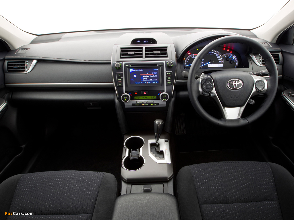 Images of Toyota Camry Atara S 2011 (1024 x 768)