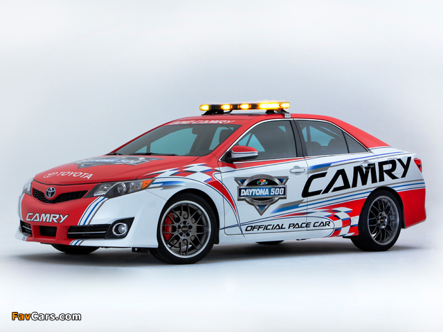 Images of Toyota Camry SE Daytona 500 Pace Car 2012 (640 x 480)