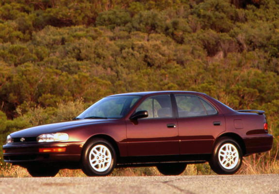 Photos of Toyota Camry US-spec (XV10) 1991–96