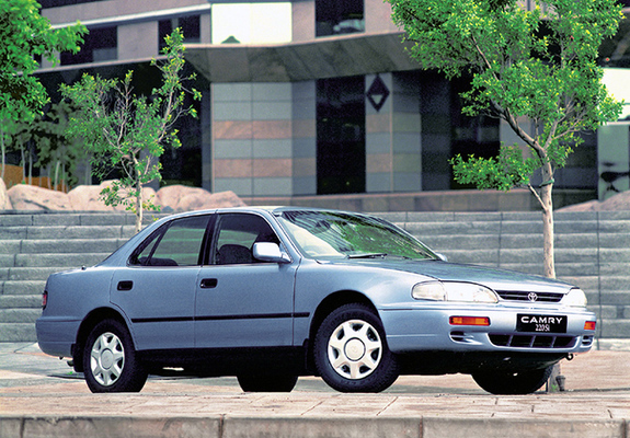 Photos of Toyota Camry ZA-spec (XV10) 1993–97