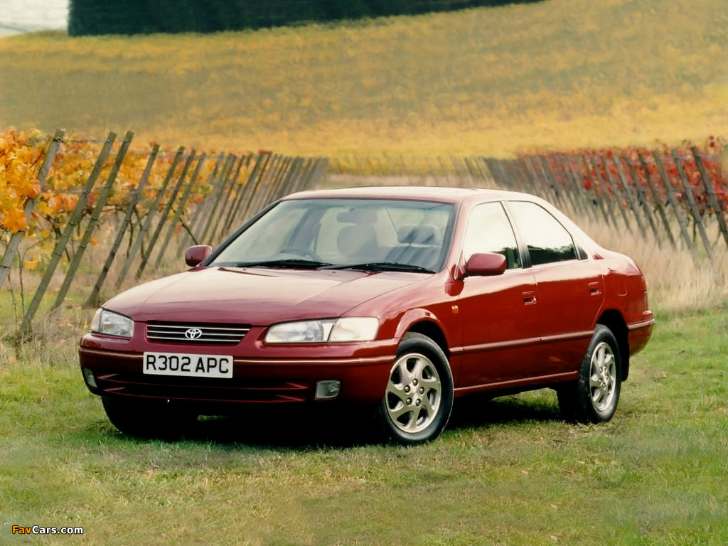 Photos of Toyota Camry UK-spec (MCV21) 1997–2001 (1024 x 768)