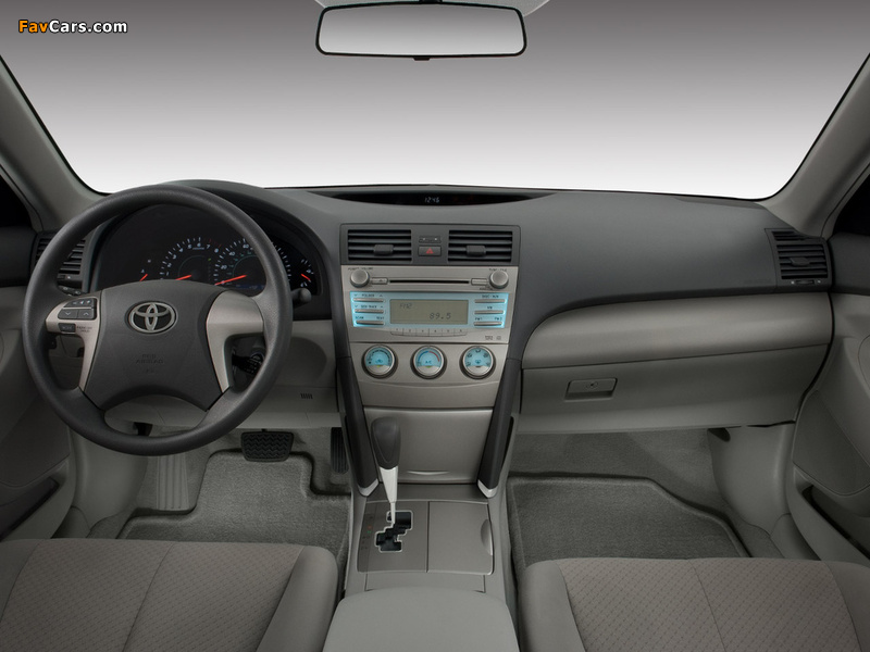 Photos of Toyota Camry LE 2006–09 (800 x 600)
