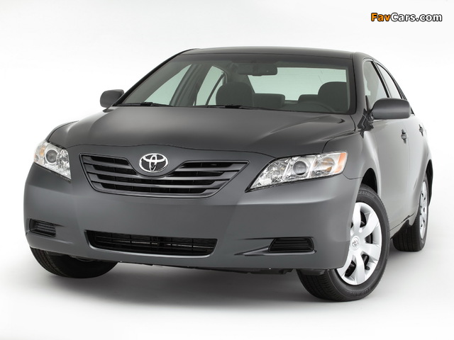 Photos of Toyota Camry LE 2006–09 (640 x 480)