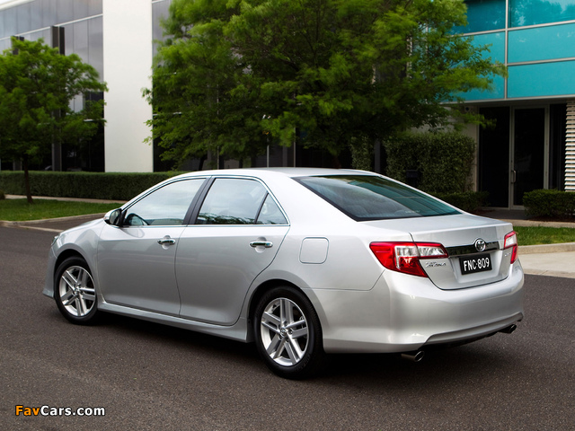 Photos of Toyota Camry Atara S 2011 (640 x 480)