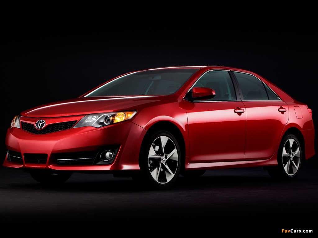 Photos of Toyota Camry SE 2011–14 (1024 x 768)