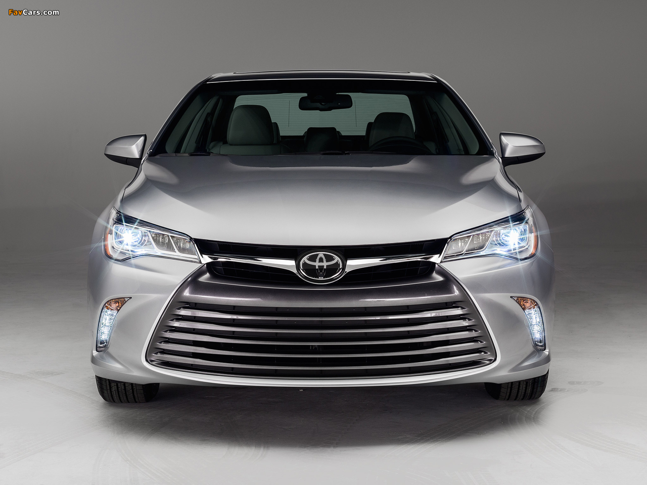 Photos of 2015 Toyota Camry XLE 2014 (1280 x 960)