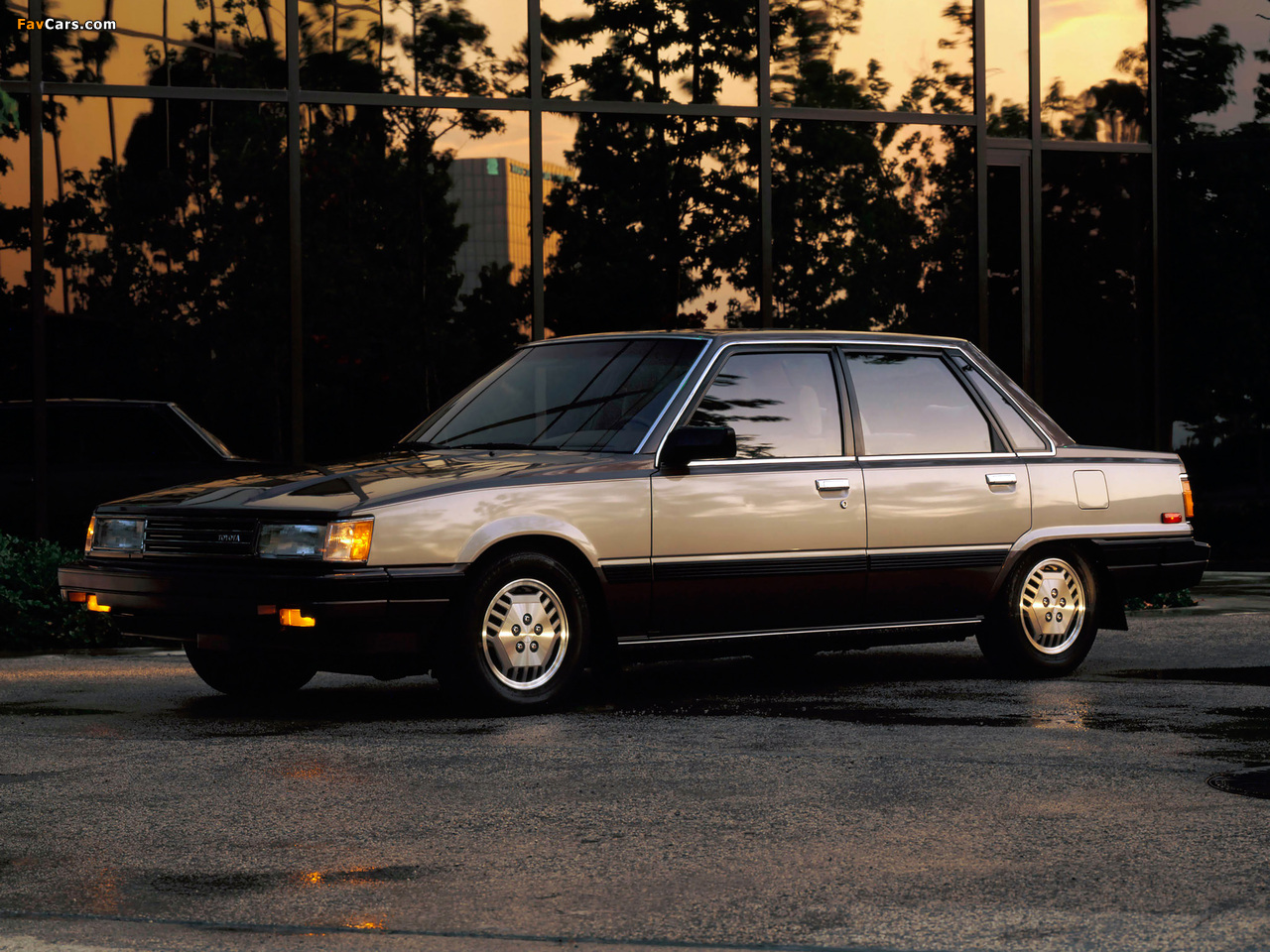 Pictures of Toyota Camry LE US-spec (V10) 1984–86 (1280 x 960)