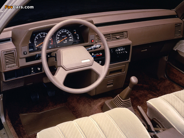 Pictures of Toyota Camry SE US-spec (V10) 1984–86 (640 x 480)