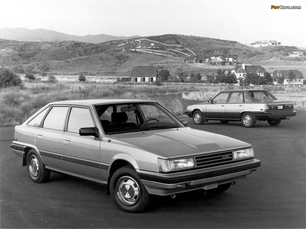 Pictures of Toyota Camry 5-door & Sedan 1984 (1024 x 768)