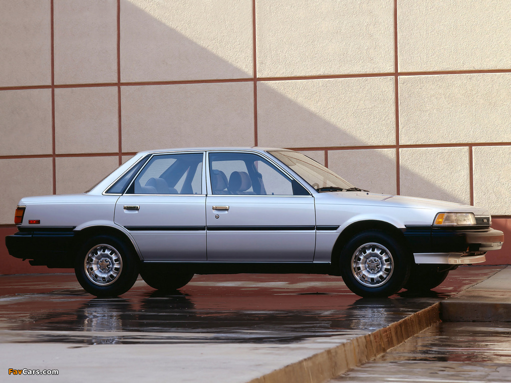 Pictures of Toyota Camry Sedan Deluxe US-spec 1986–91 (1024 x 768)