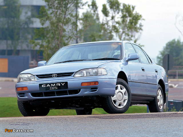 Pictures of Toyota Camry ZA-spec (XV10) 1993–97 (640 x 480)