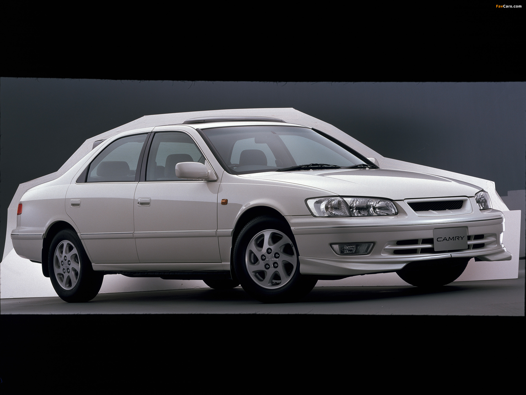 Pictures of Toyota Camry JP-spec (MCV21) 1999–2001 (2048 x 1536)